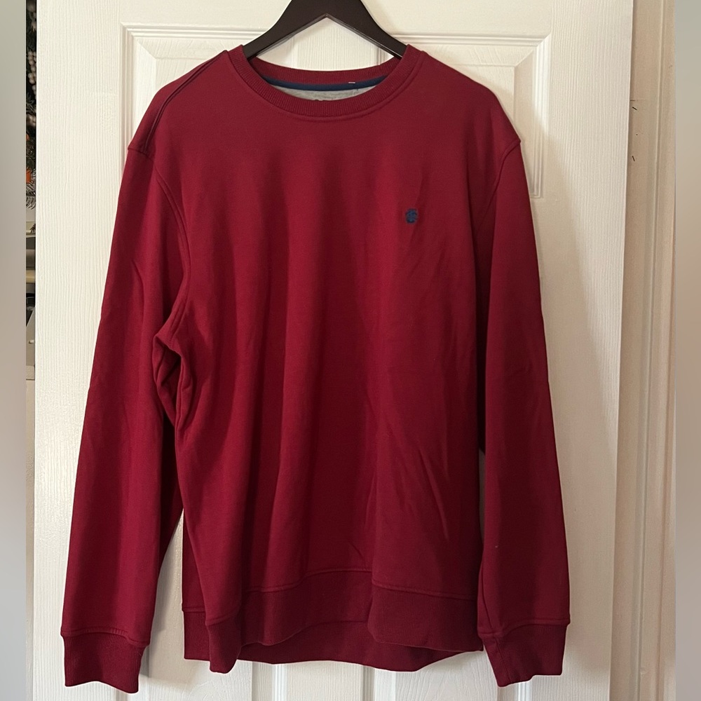 NWT Men’s Red Pullover
